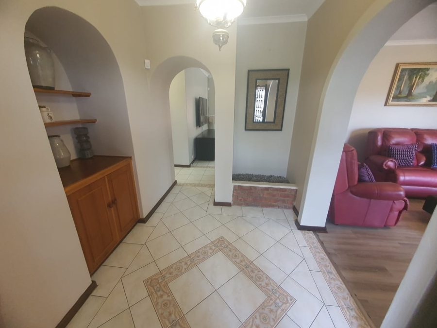 To Let 3 Bedroom Property for Rent in Beacon Bay Eastern Cape